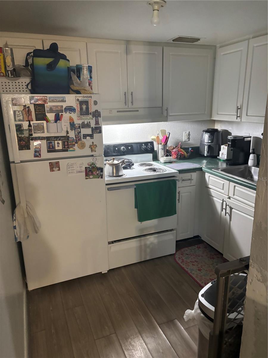 732 Mcdougall Court, FL