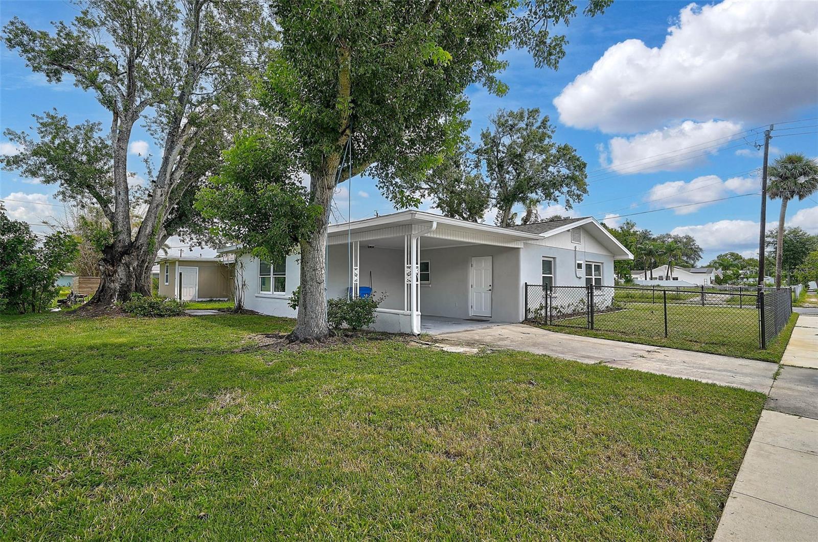 102 20th Street, FL