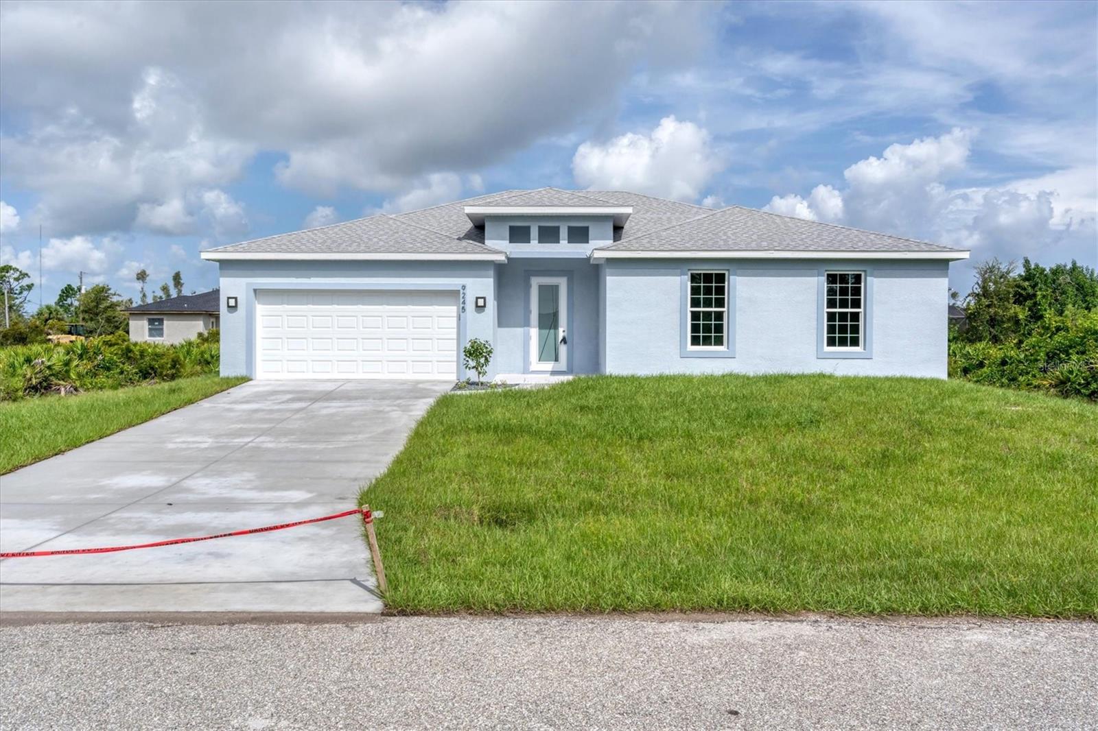 9245 Zorn St, FL