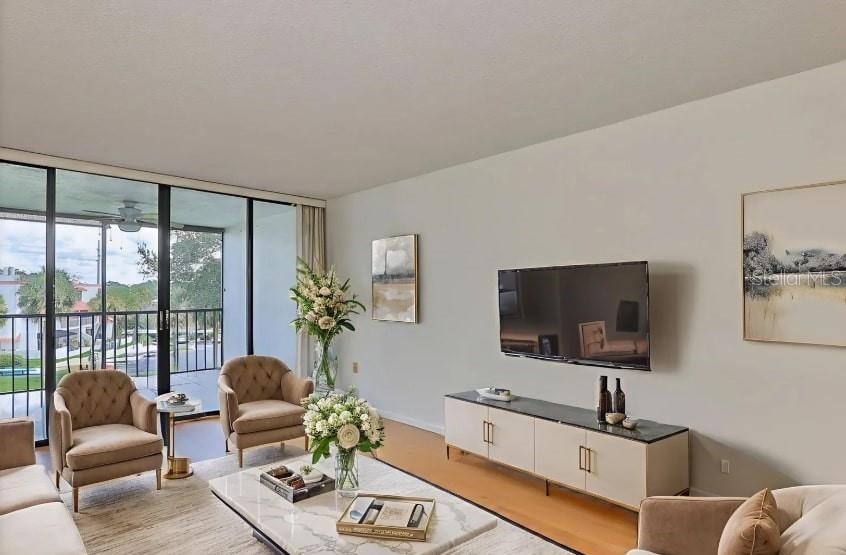 2424 Tampa Bay Boulevard, FL