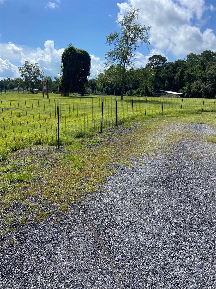 74 Locust Run, FL