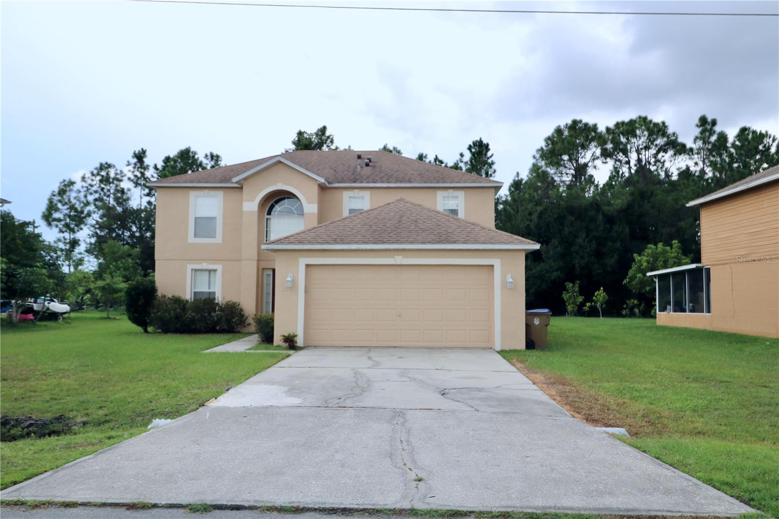 305 Greenwich Court, FL