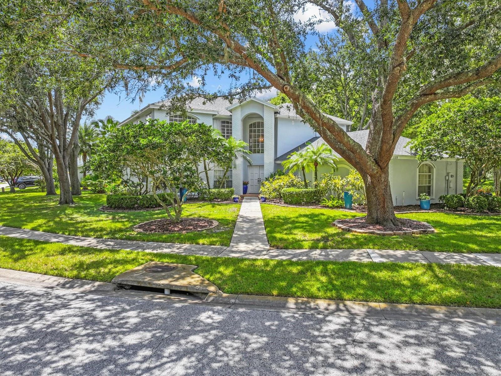 2328 Warwick Dr, FL