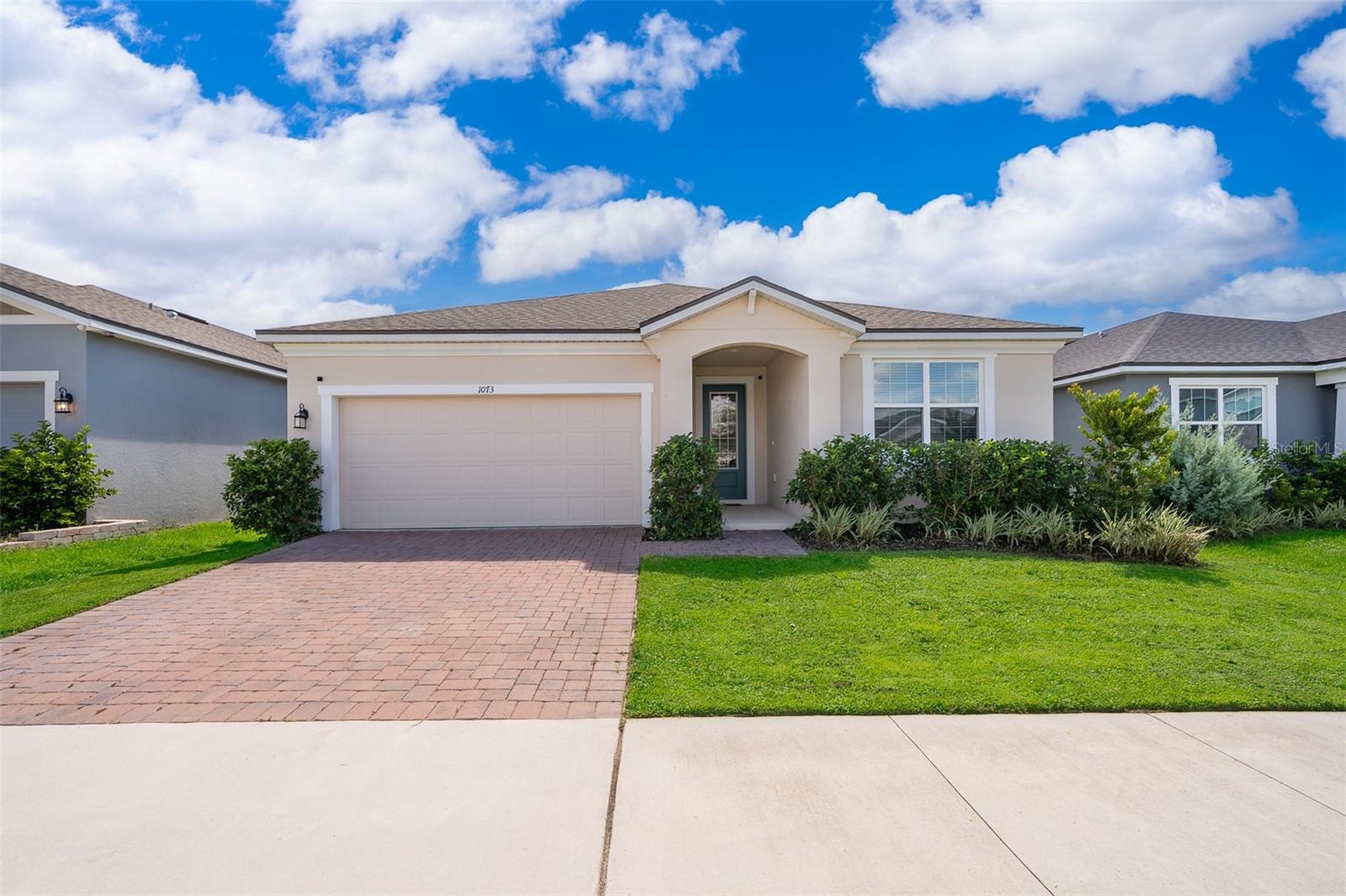 1073 Turquoise Waves Cv, FL