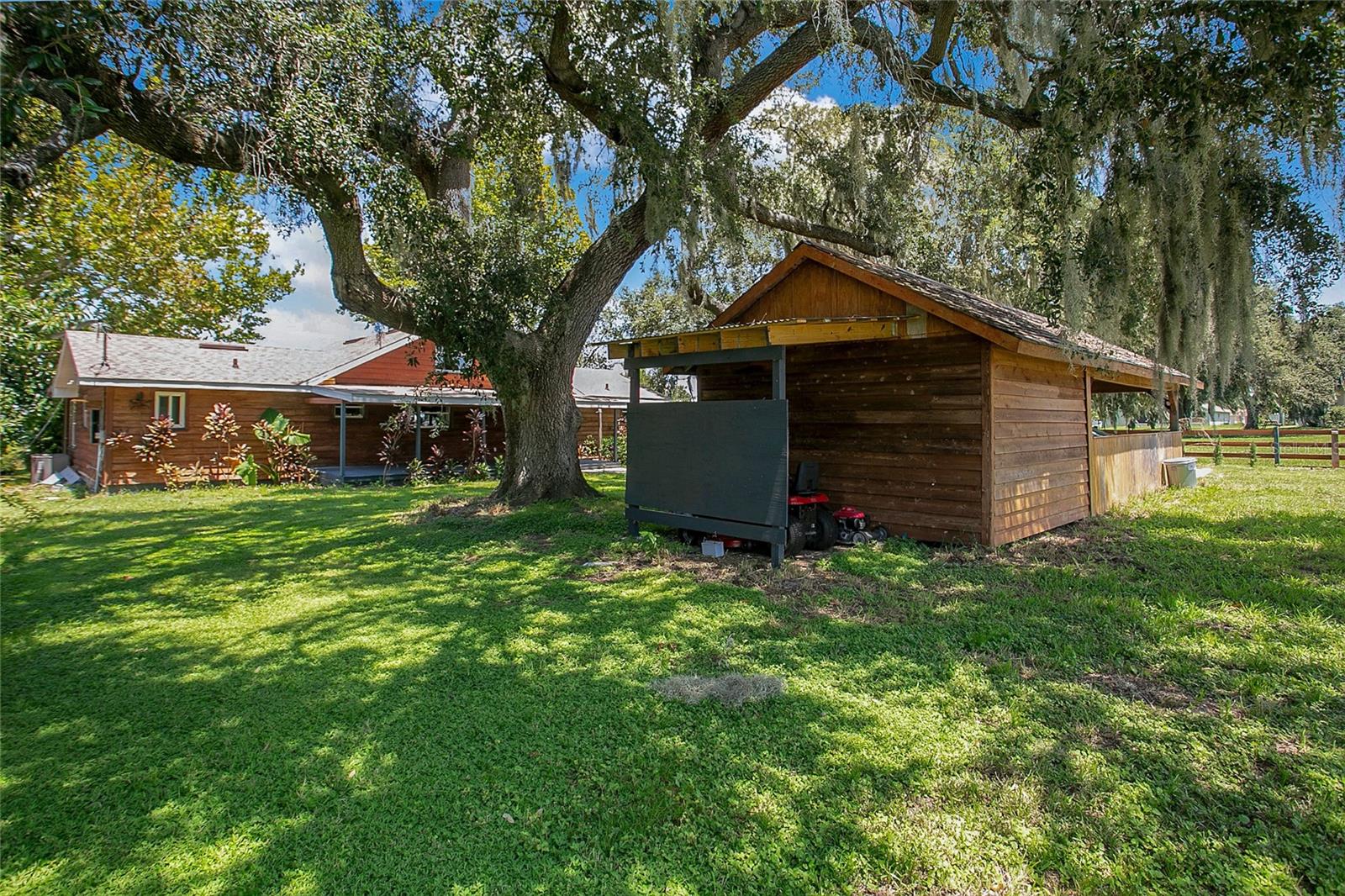 35 Lake Fox Road, FL