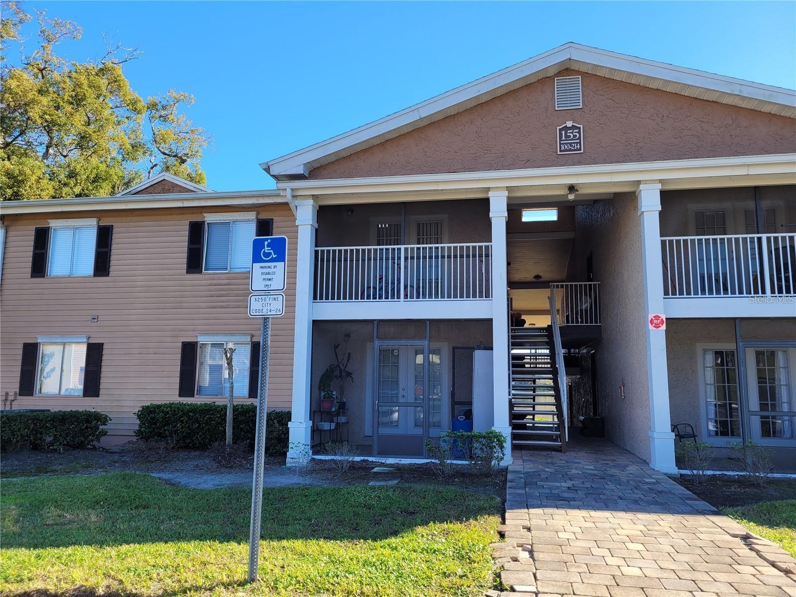 155 N Pearl Lake Cswy #200, FL