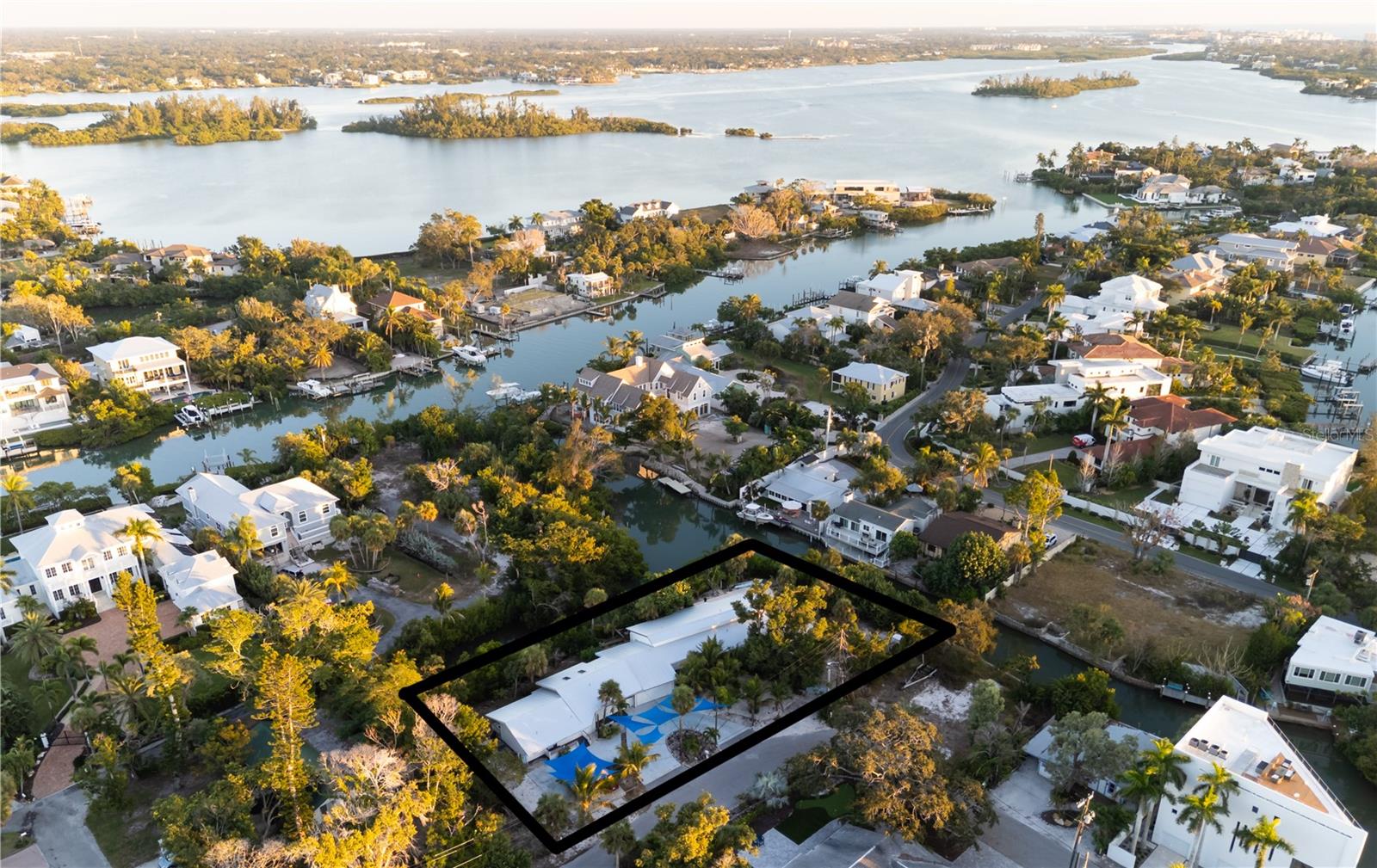 300 Garden Lane, FL