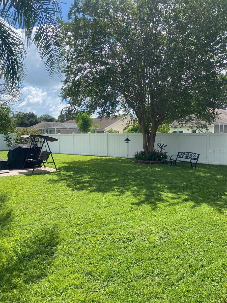 760 Bryson Loop, FL