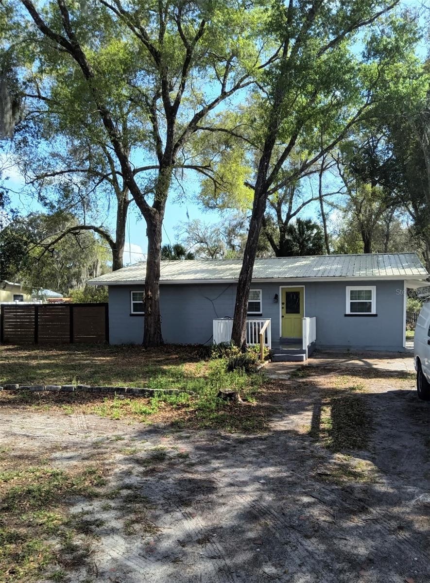 1412 E Voorhis Ave, FL