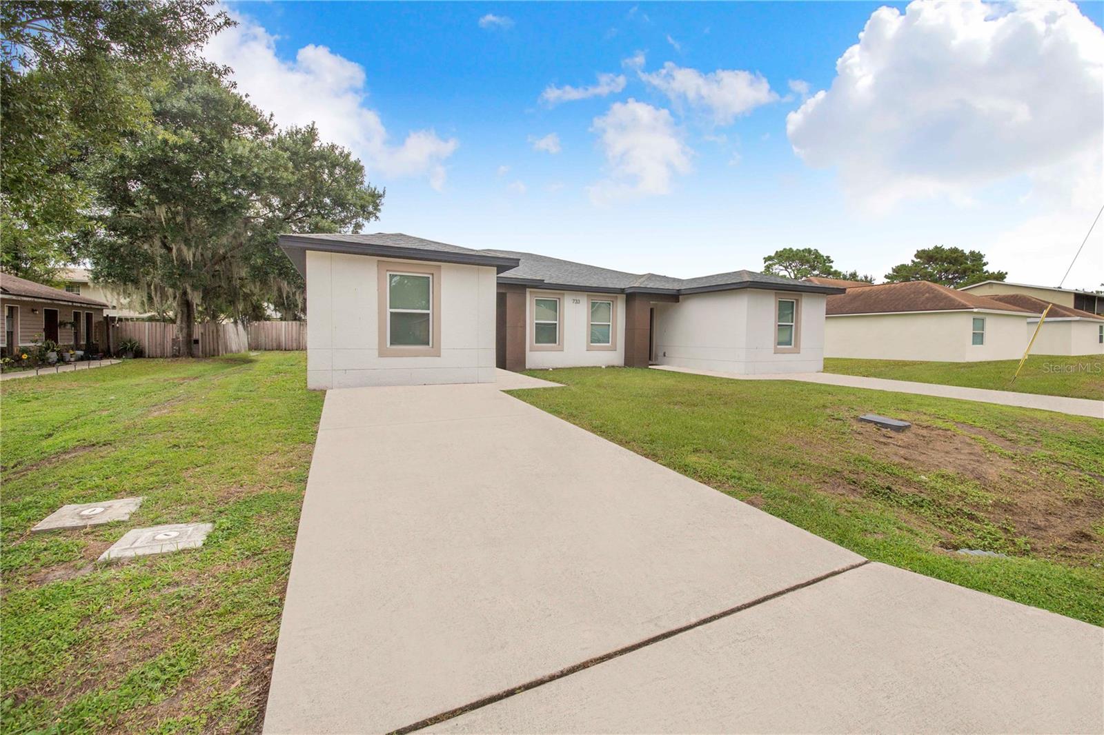 733 Lucaya Dr #A&B, FL