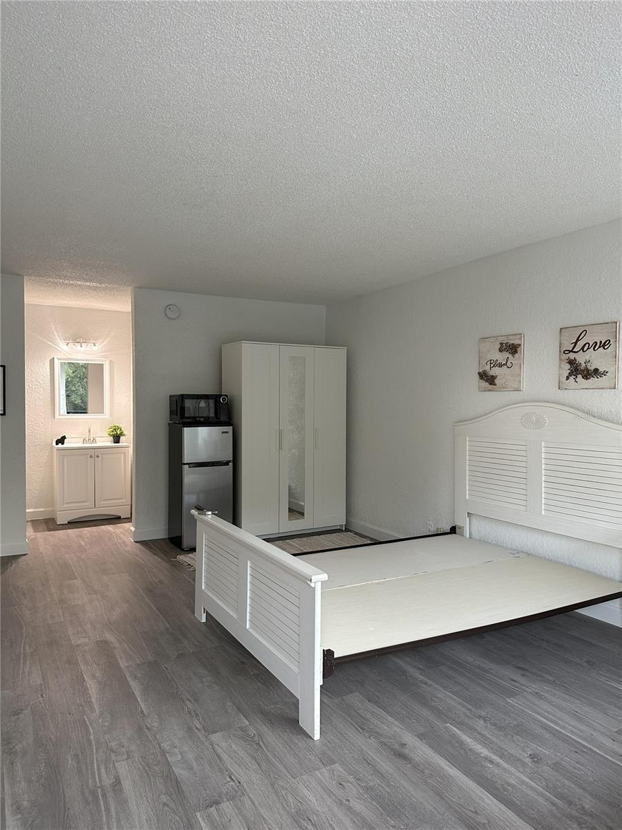 7900 Orange Blossom Trail, FL