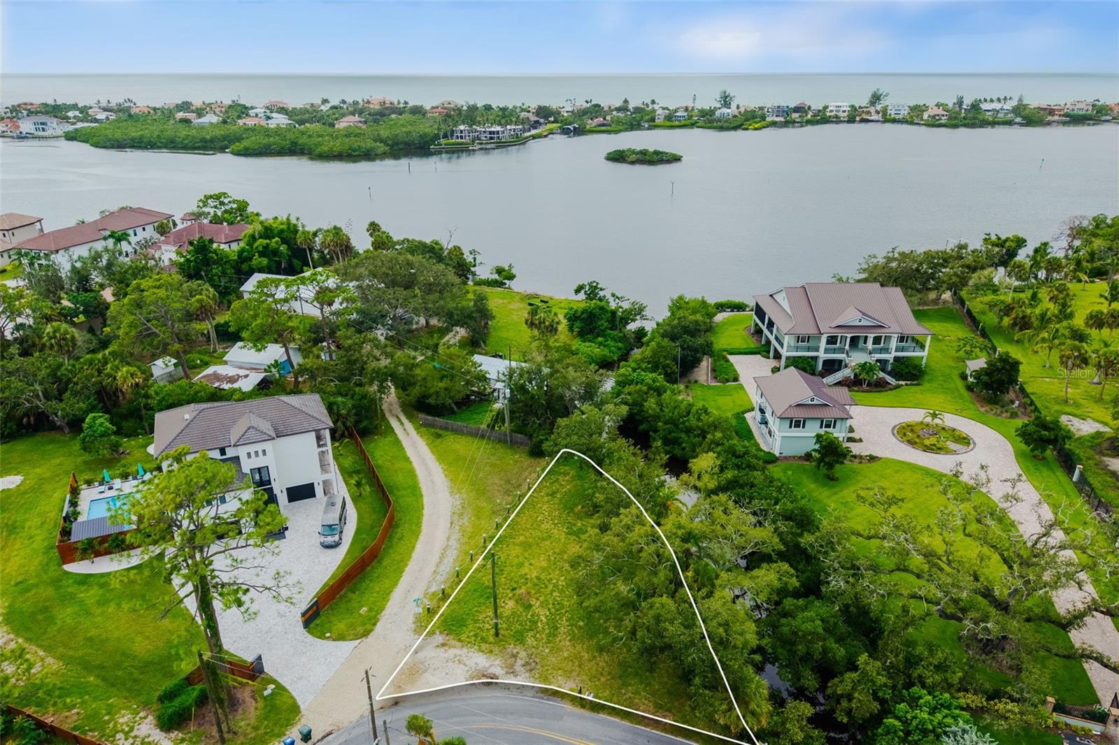 Oak Street, FL
