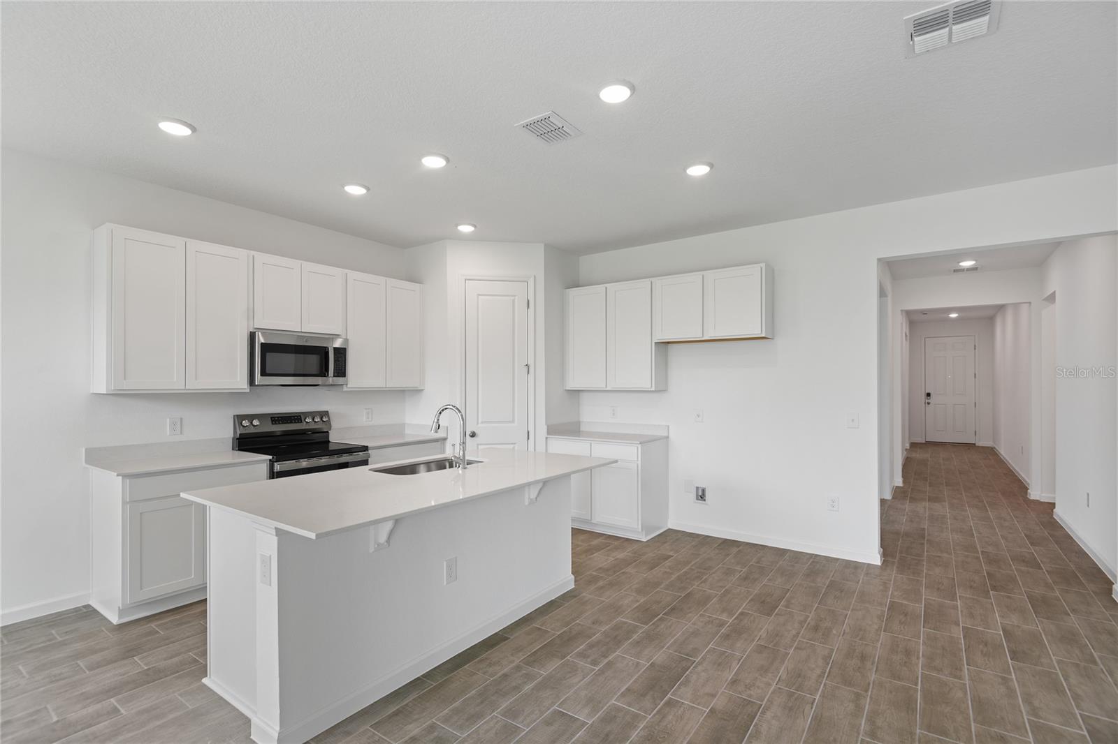 5171 Kinsley Drive, FL