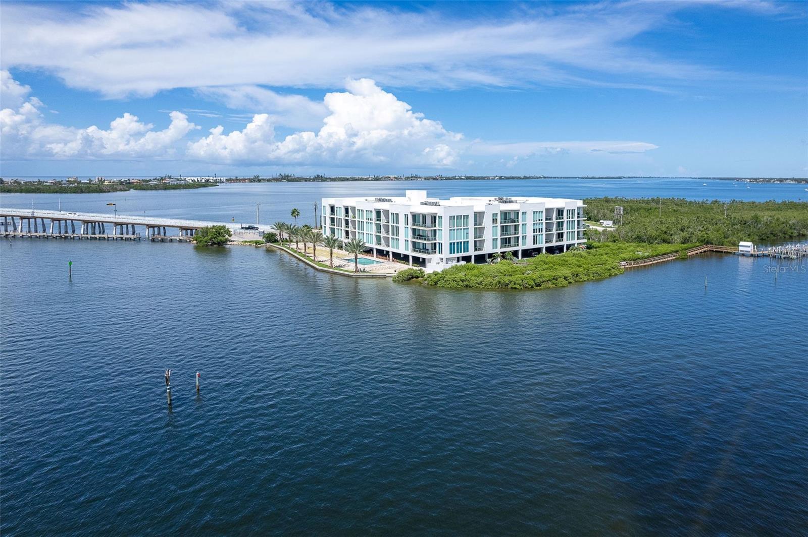 1375 Beach Road, FL