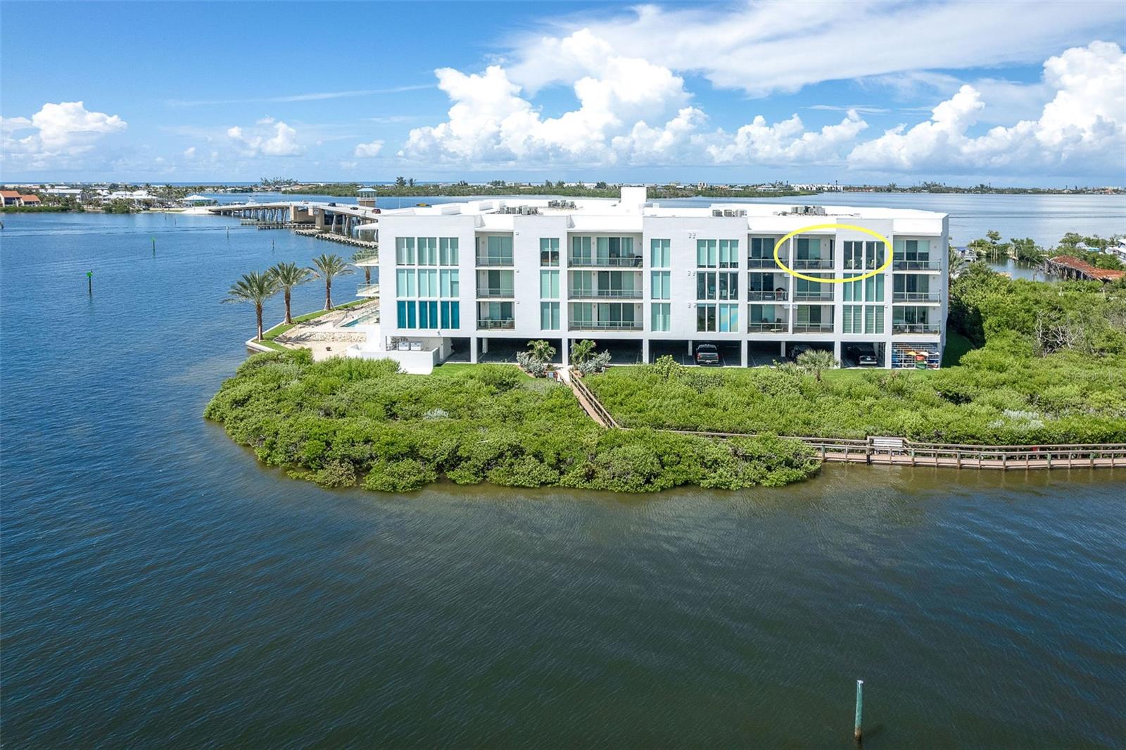 1375 Beach Road, FL