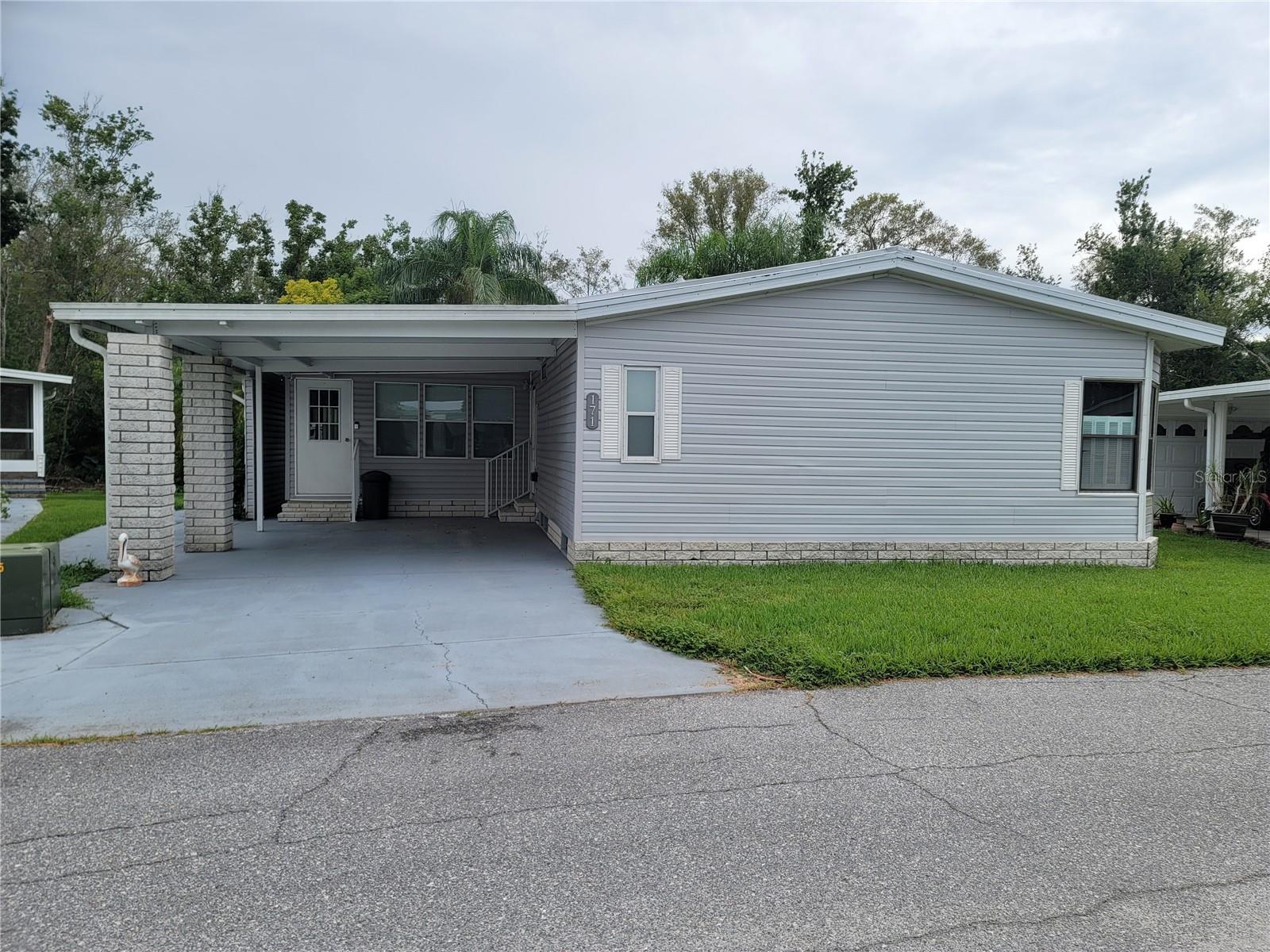 171 Dartmouth Drive, FL