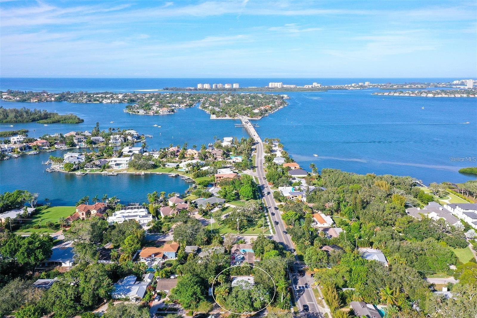 3500 Flores Avenue, FL