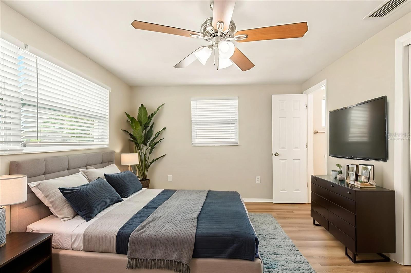 4241 Newbury Drive, FL
