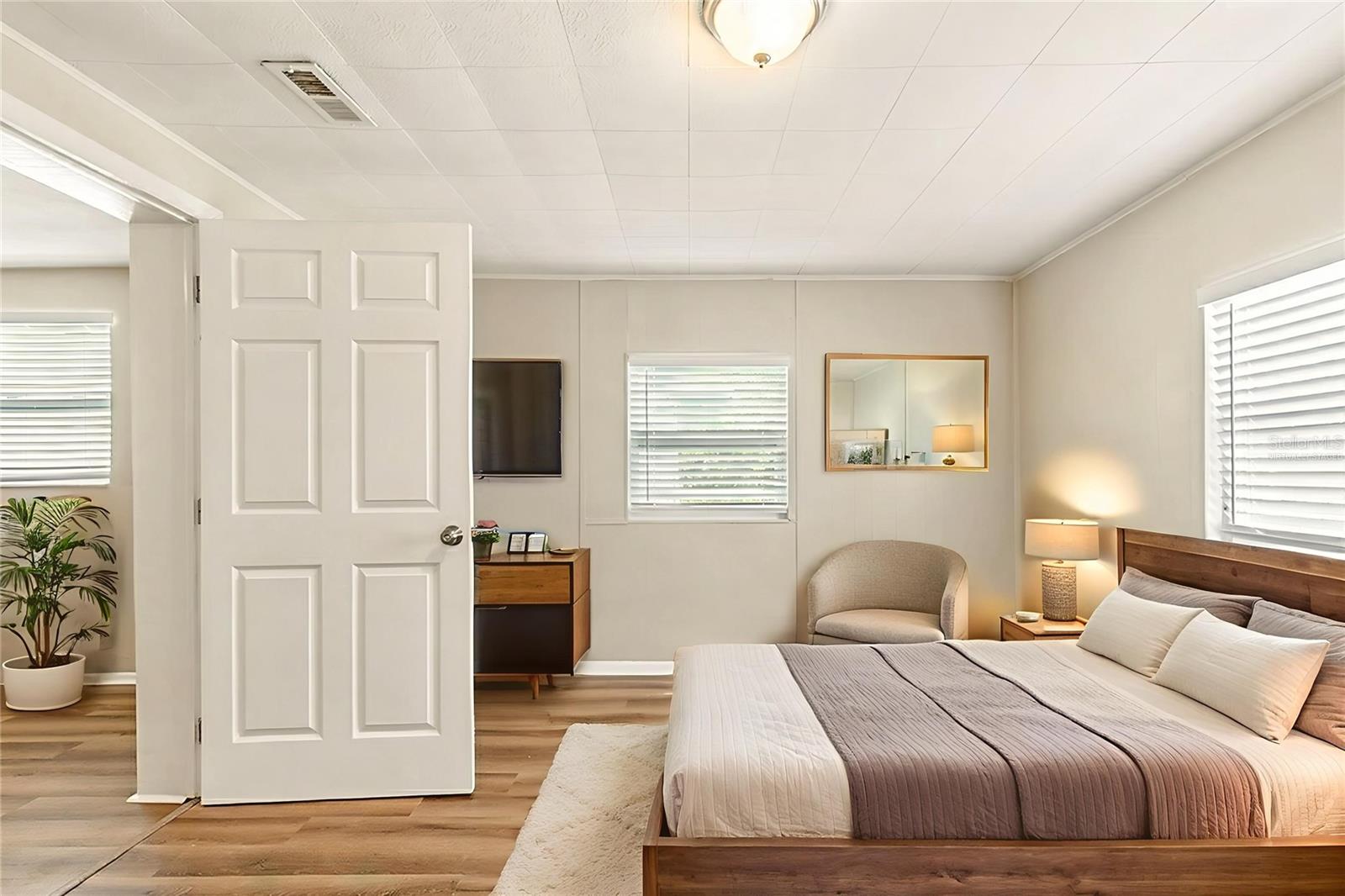 4241 Newbury Drive, FL