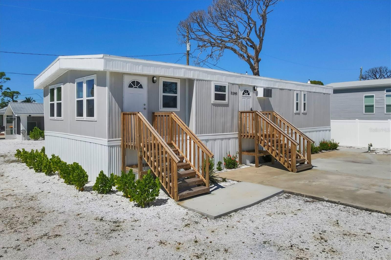 3280 Holly Avenue, FL