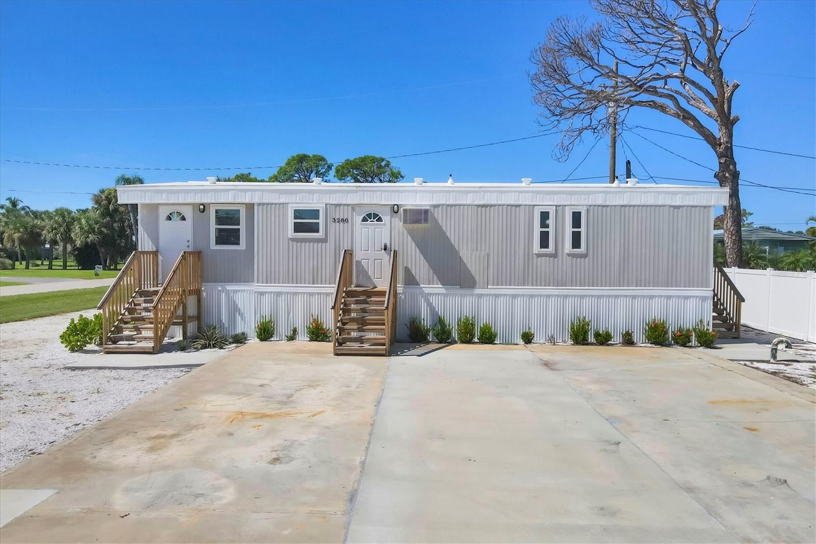 3280 Holly Avenue, FL