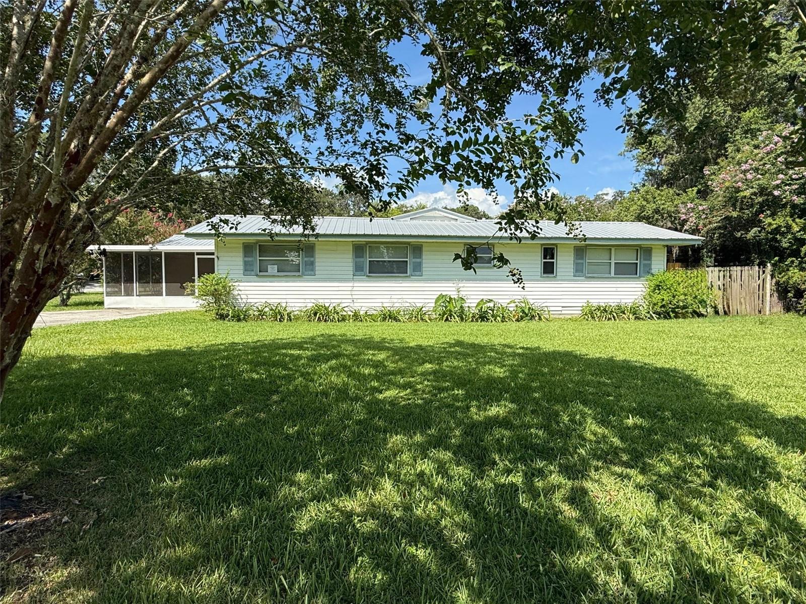 931 Cedar Dr, FL