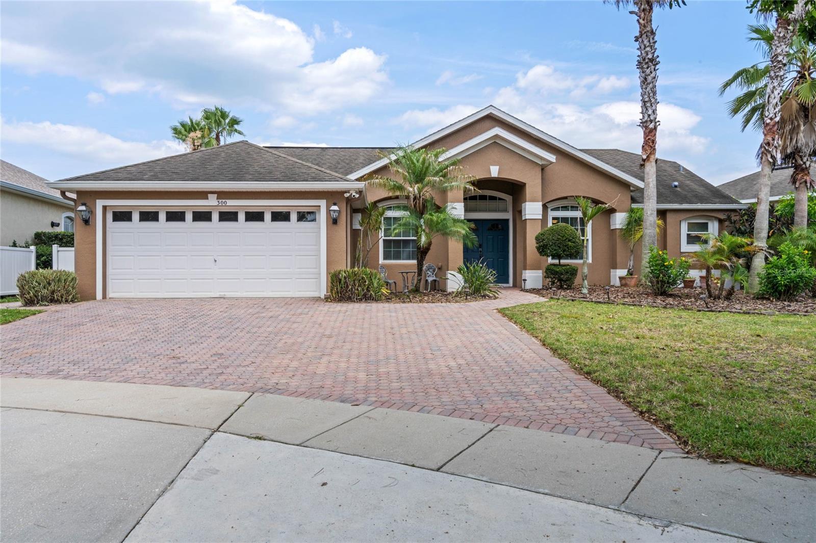 300 Kings Way, FL