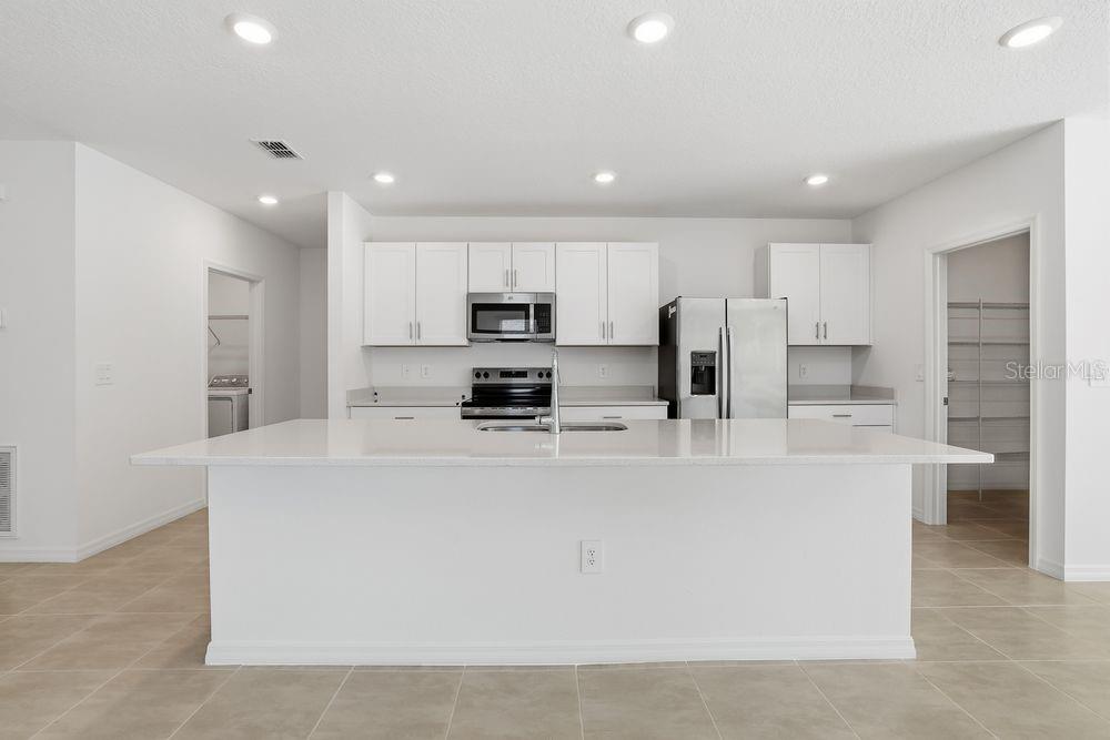 13673 Tropical Breeze Way, FL