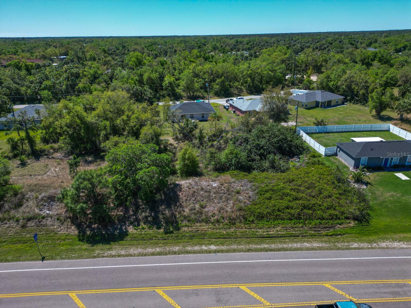 E Price Blvd, FL