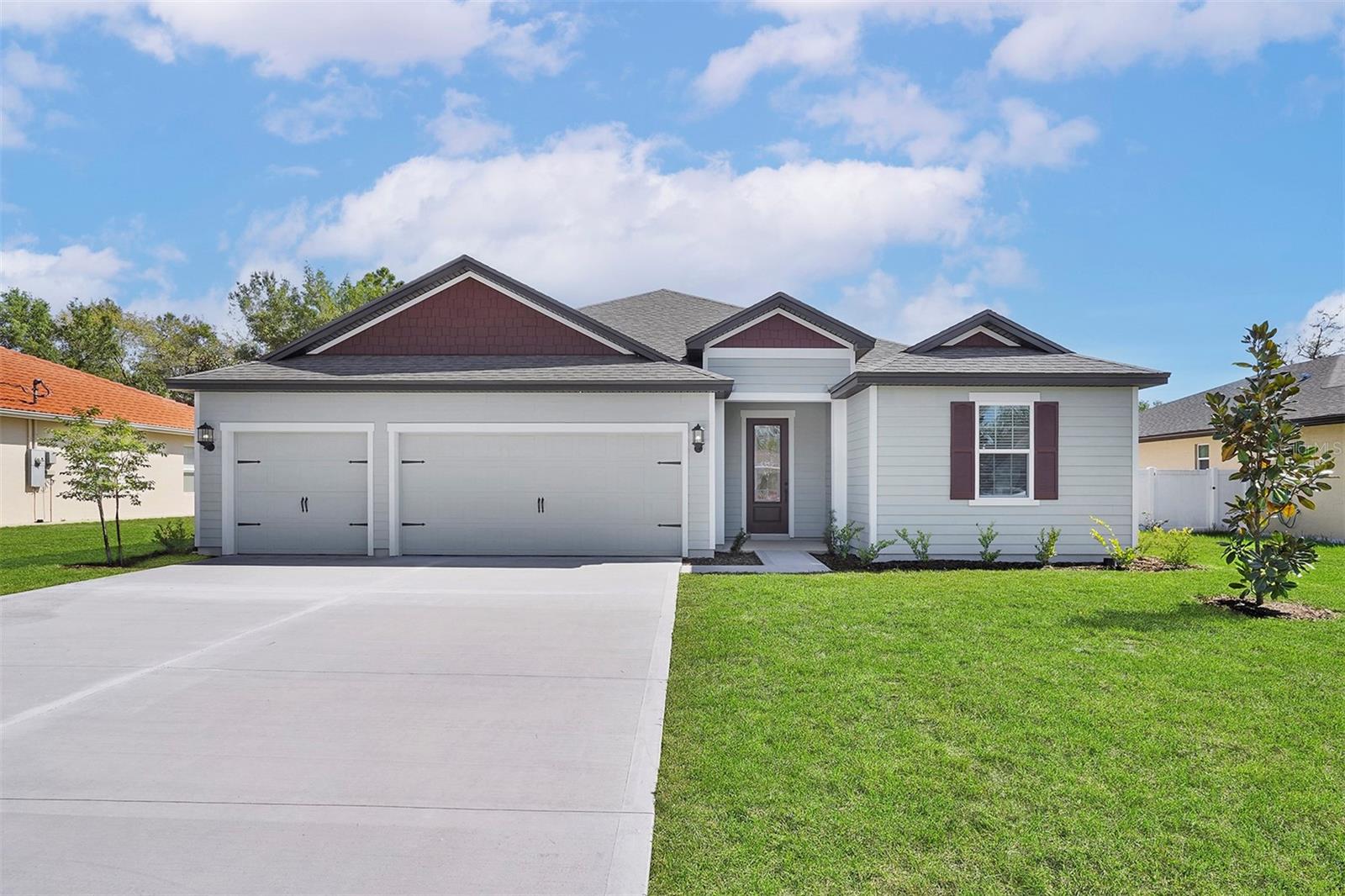 2 Fifer Ln, FL
