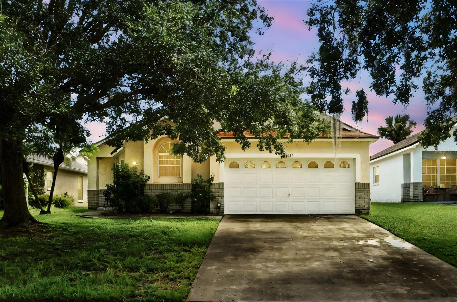 131 Roma Way, FL