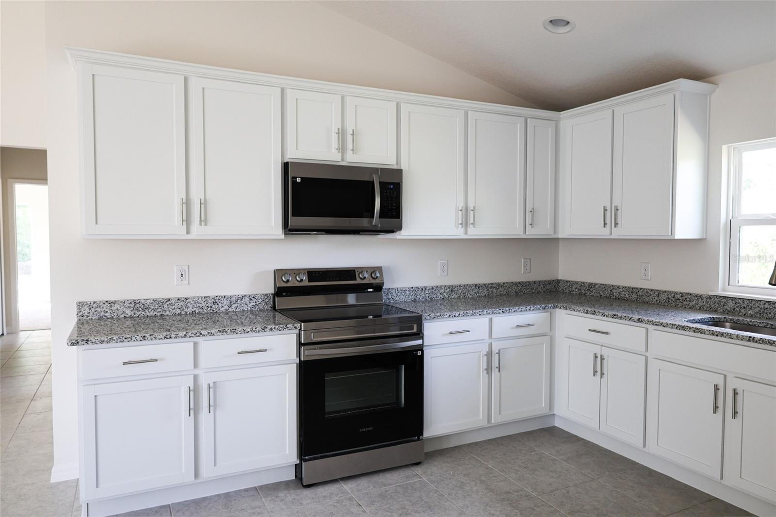 79 Central Avenue, FL
