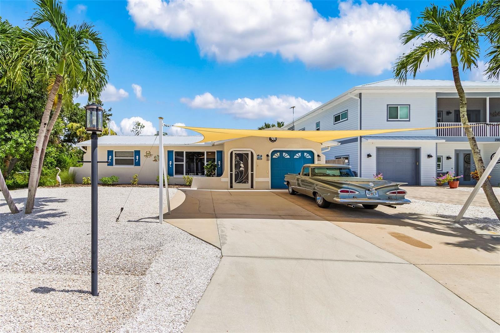 2368 Date Street, FL