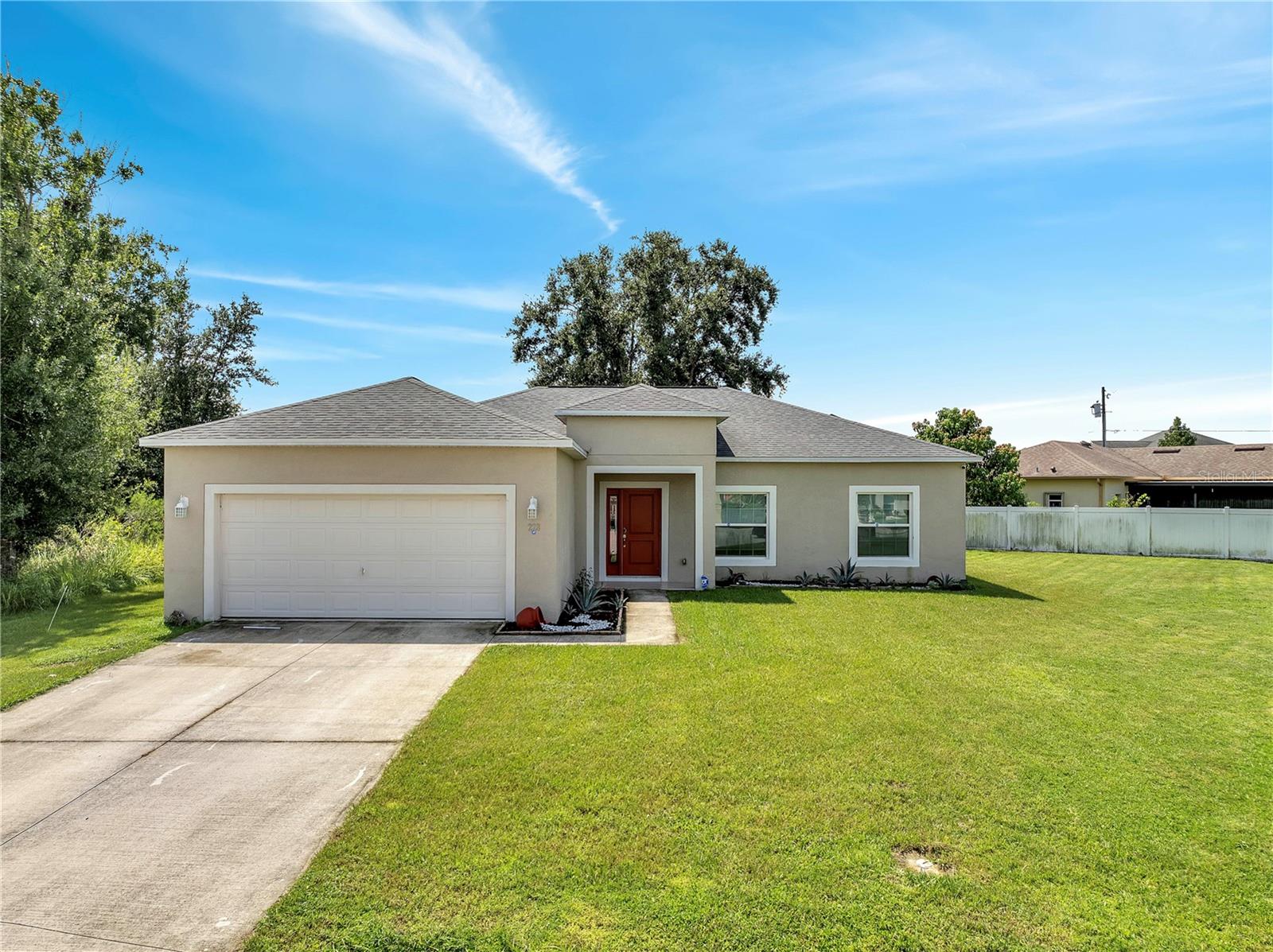 228 Amesbury Ln, FL