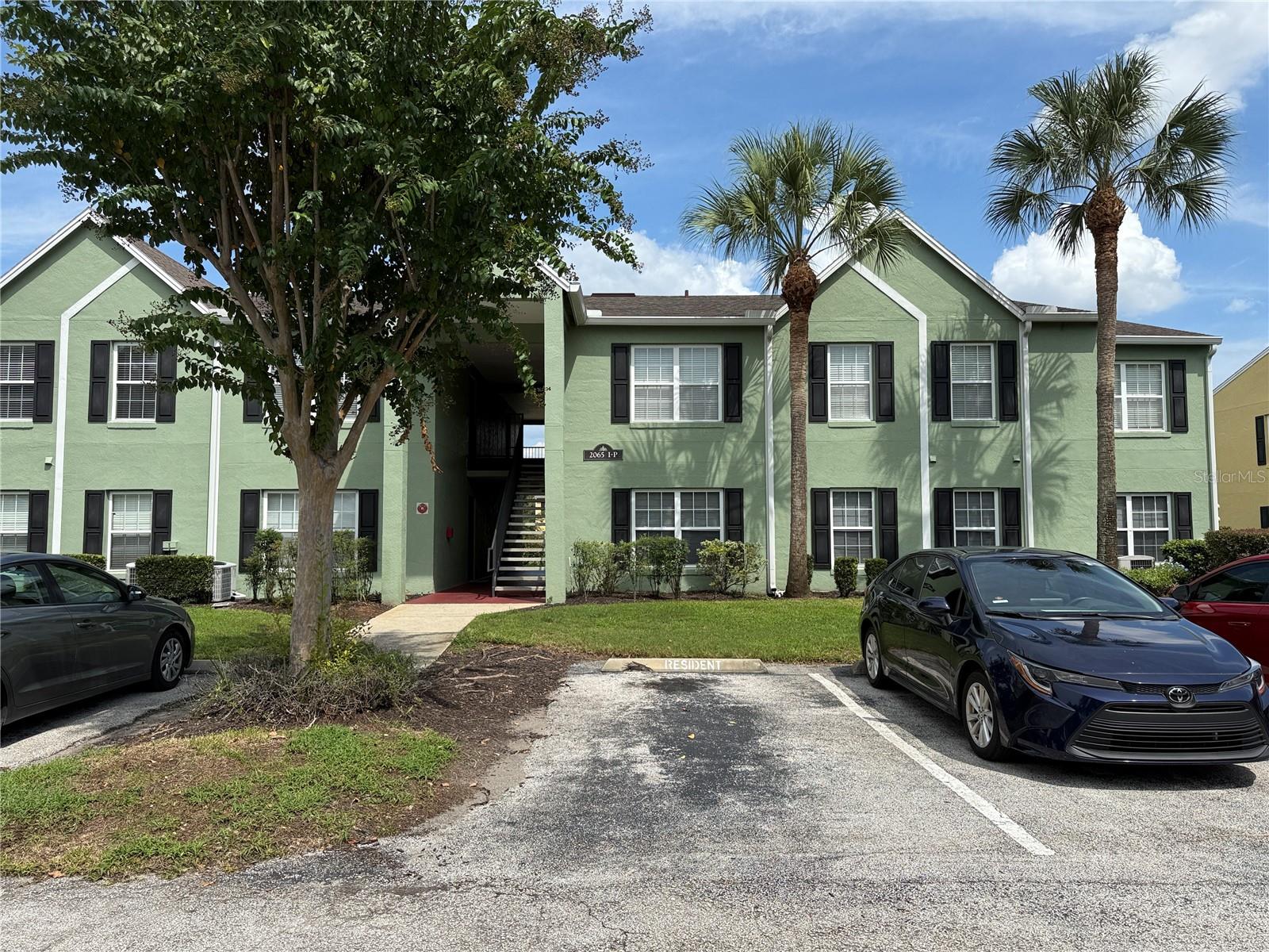 2065 Dixie Belle Drive, FL