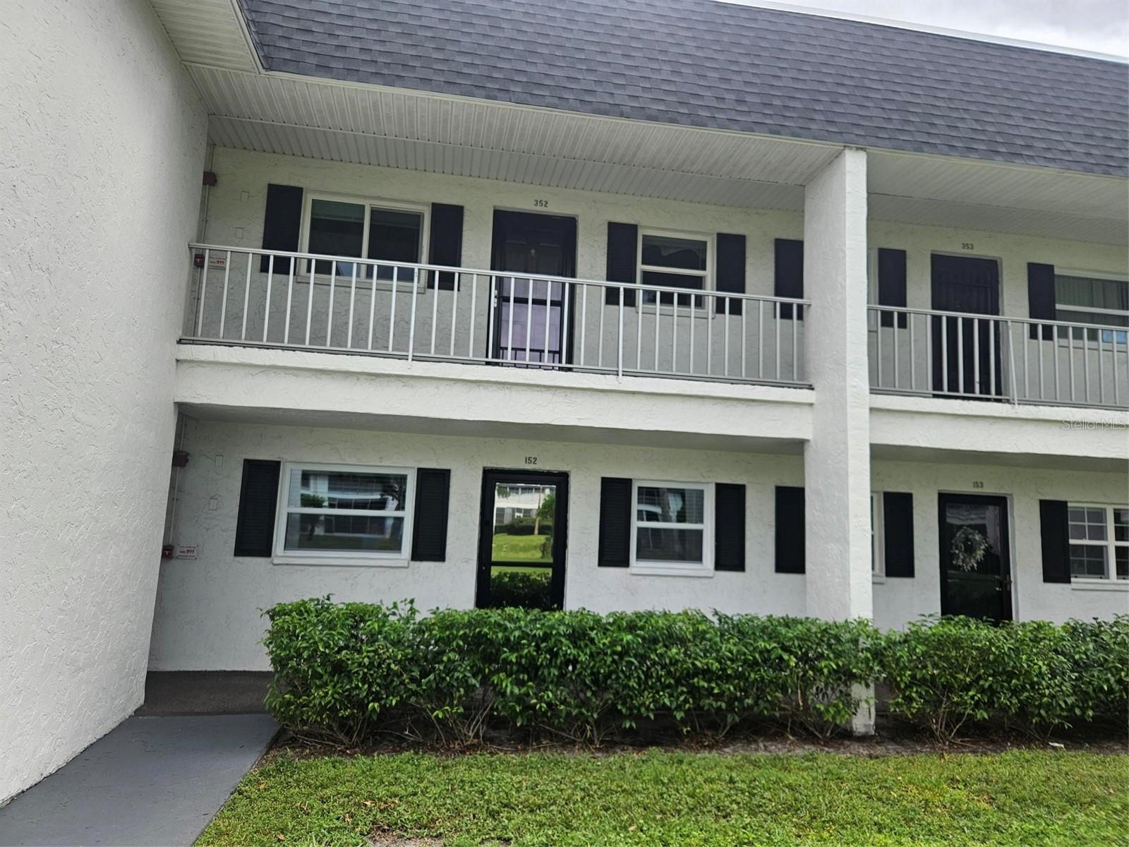 303 47th Avenue Dr W, FL