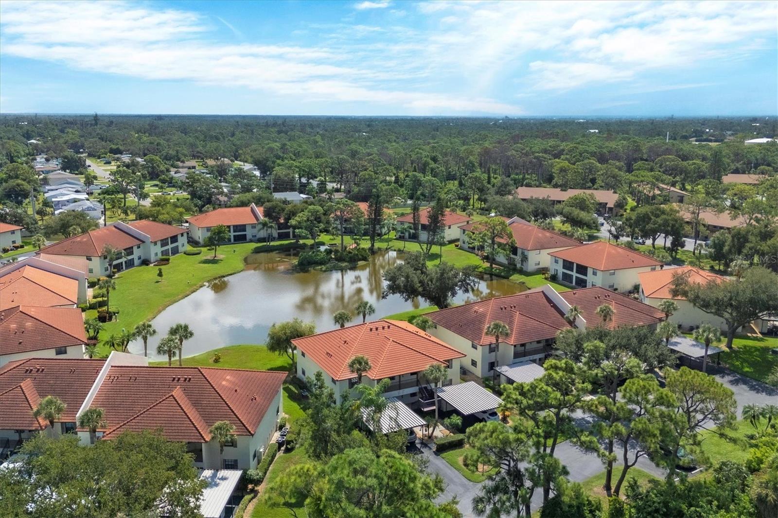 504 Pine Hollow Circle, FL