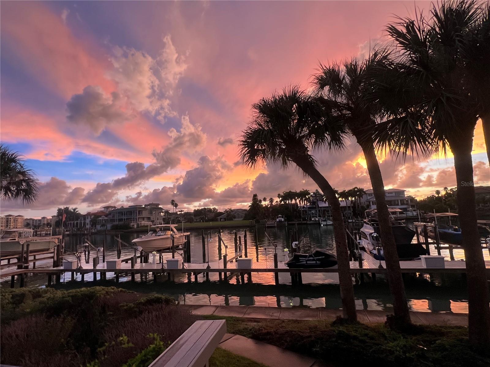 910 Pinellas Bayway, FL