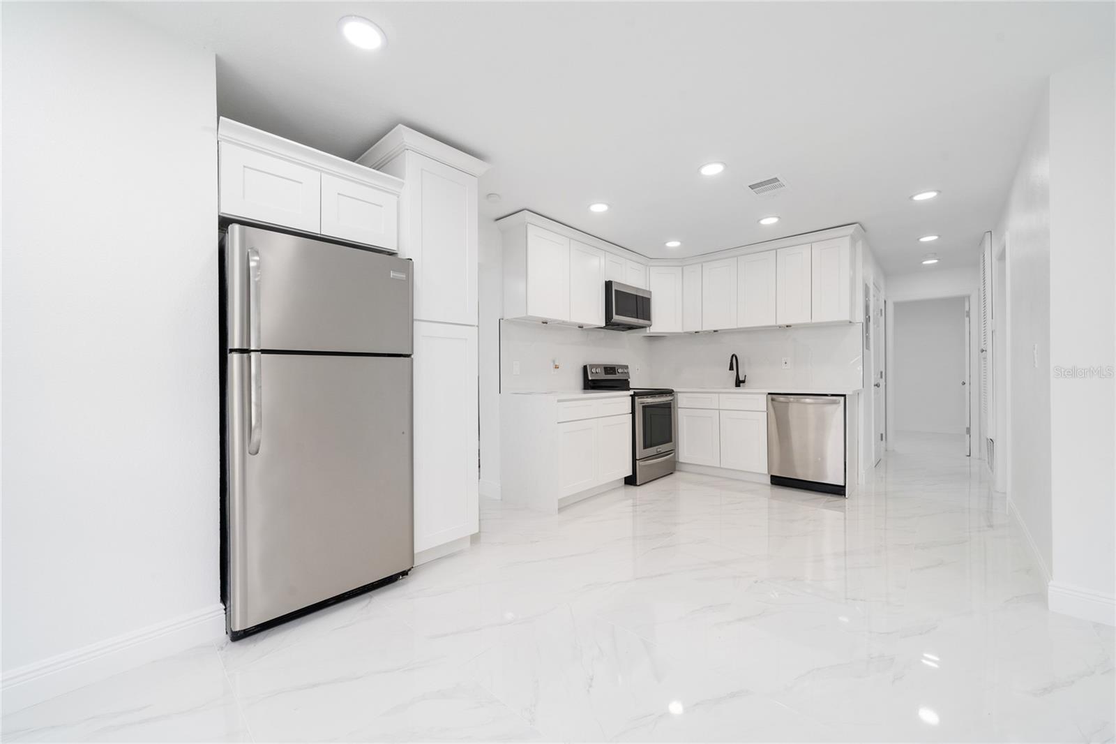 5621 Lunsford Drive, FL
