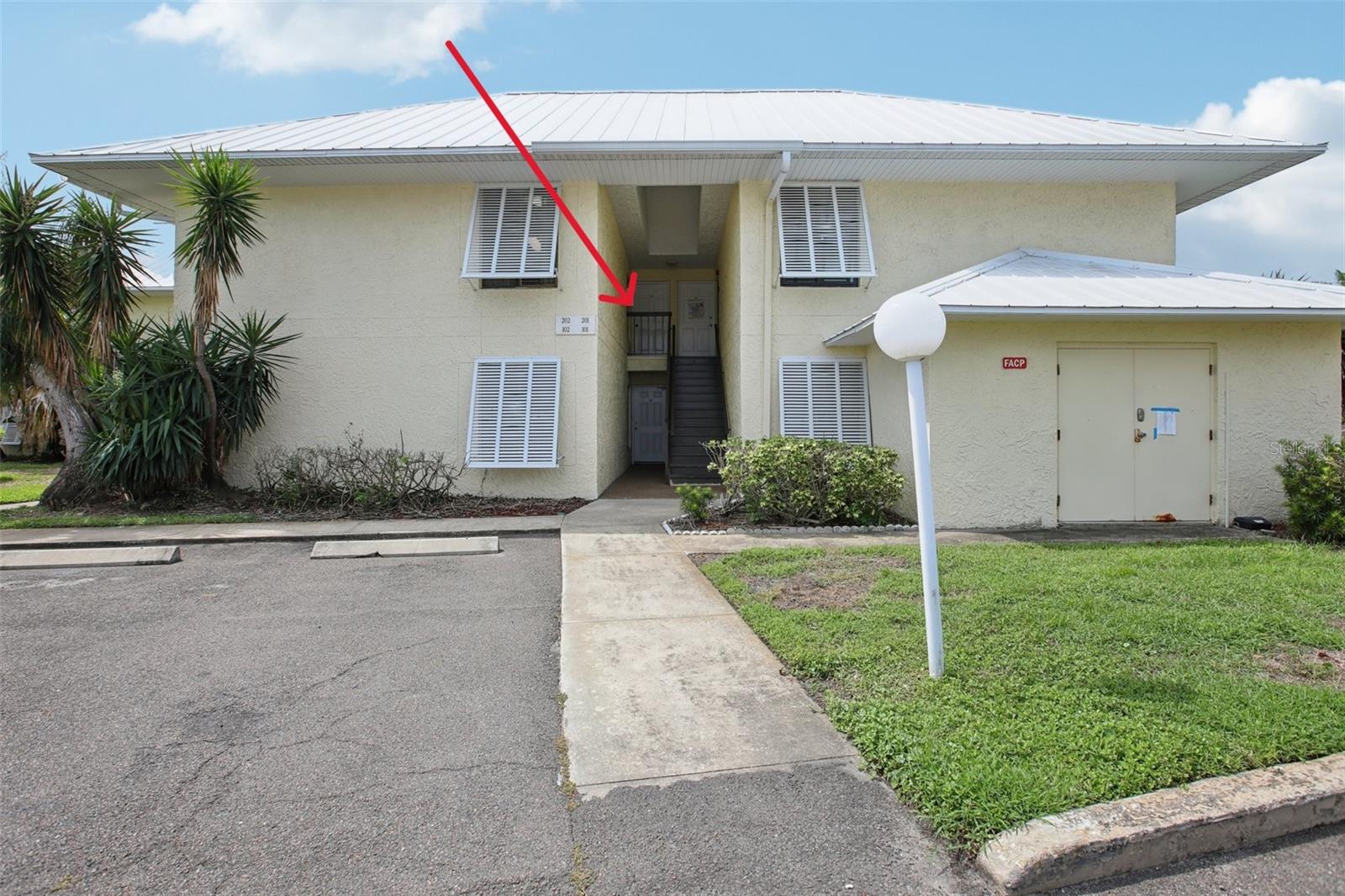 7300 Sunshine Skyway Lane, FL
