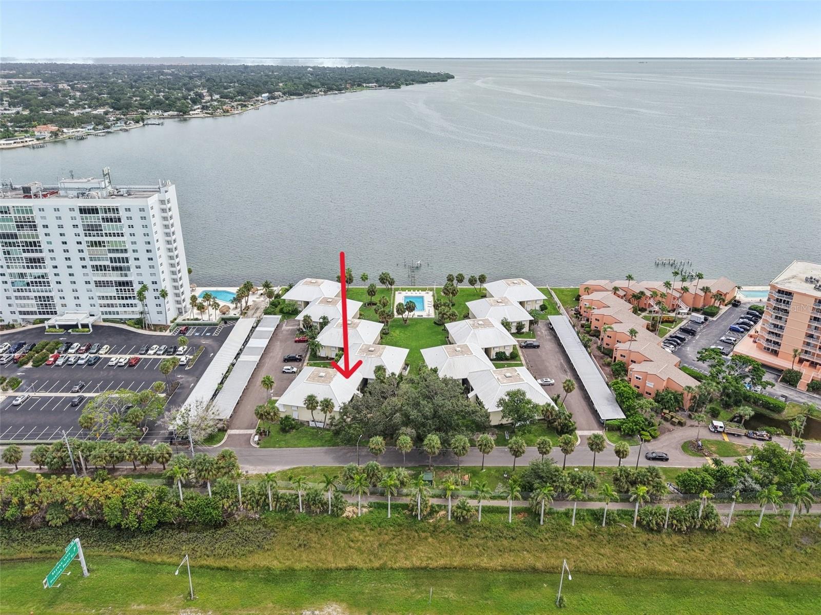 7300 Sunshine Skyway Lane, FL