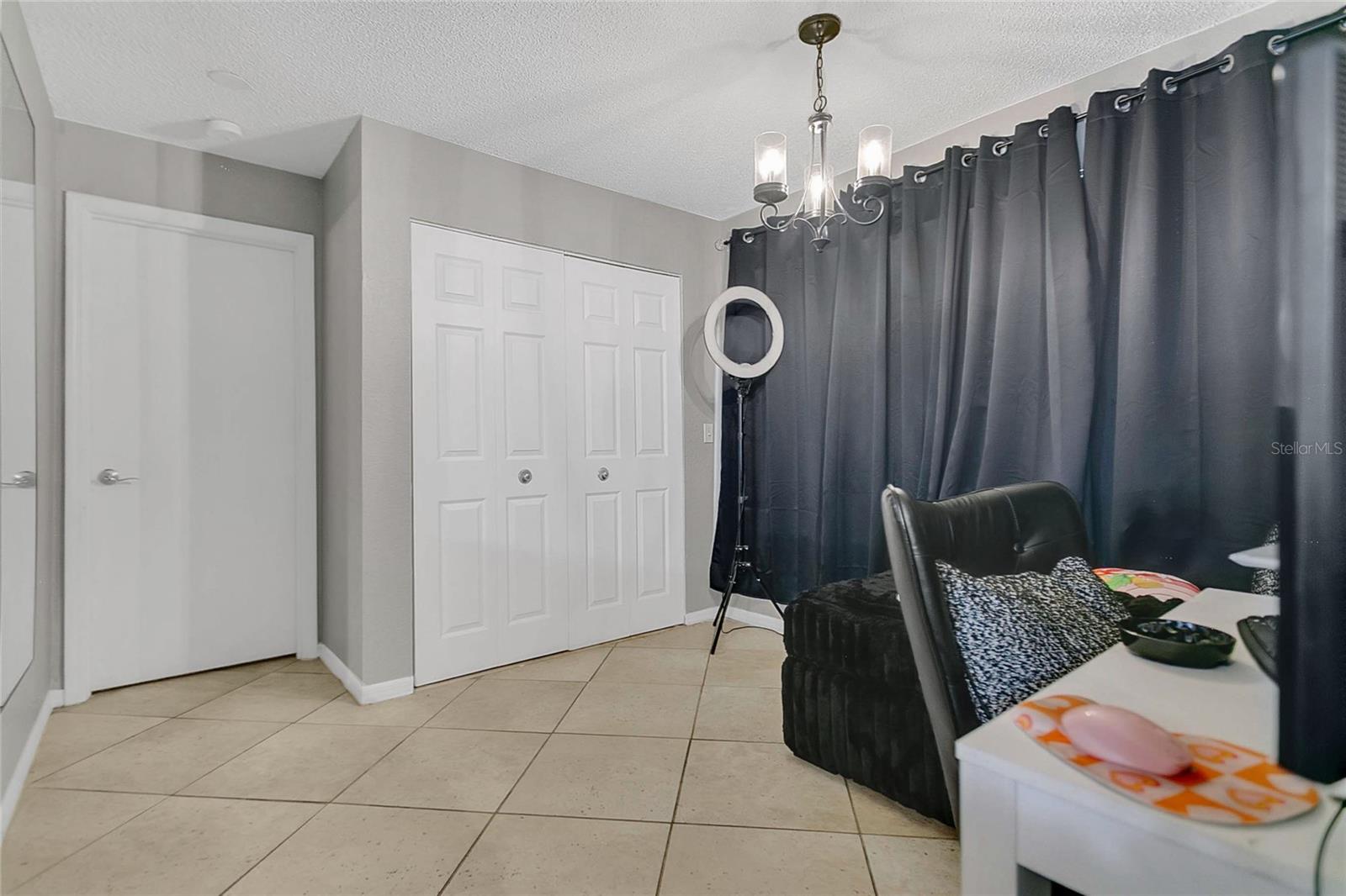 5148 Conroy Road, FL