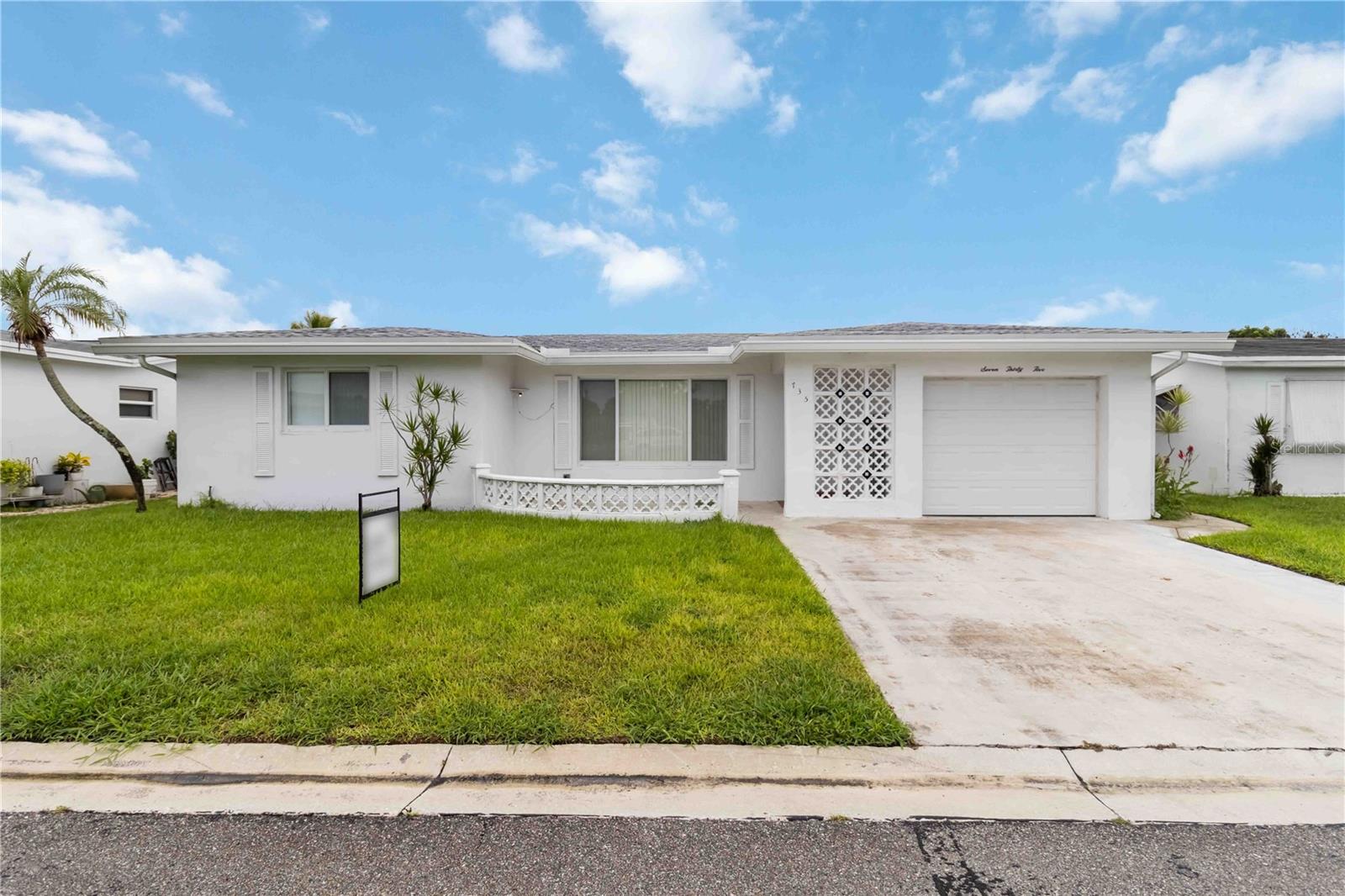 735 Nw 73rd Ter, FL