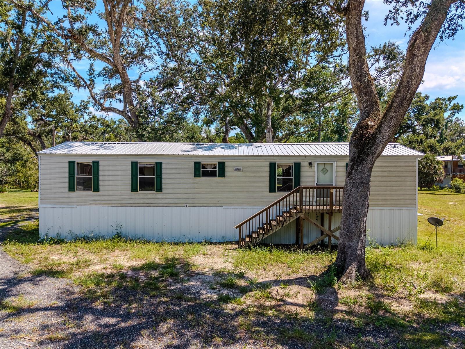 2008 River Rd Ne, FL