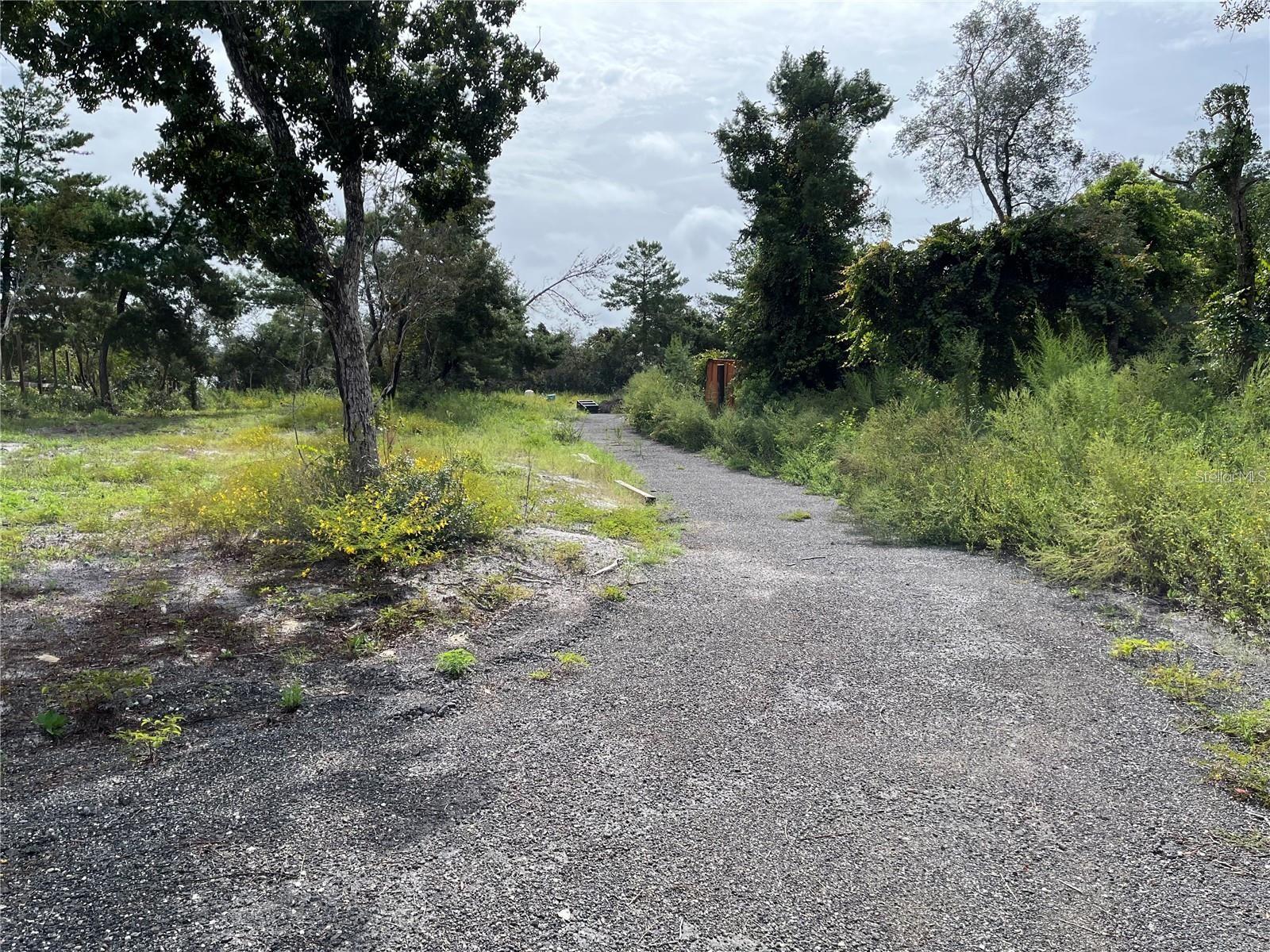 2500 Leonard Drive, FL