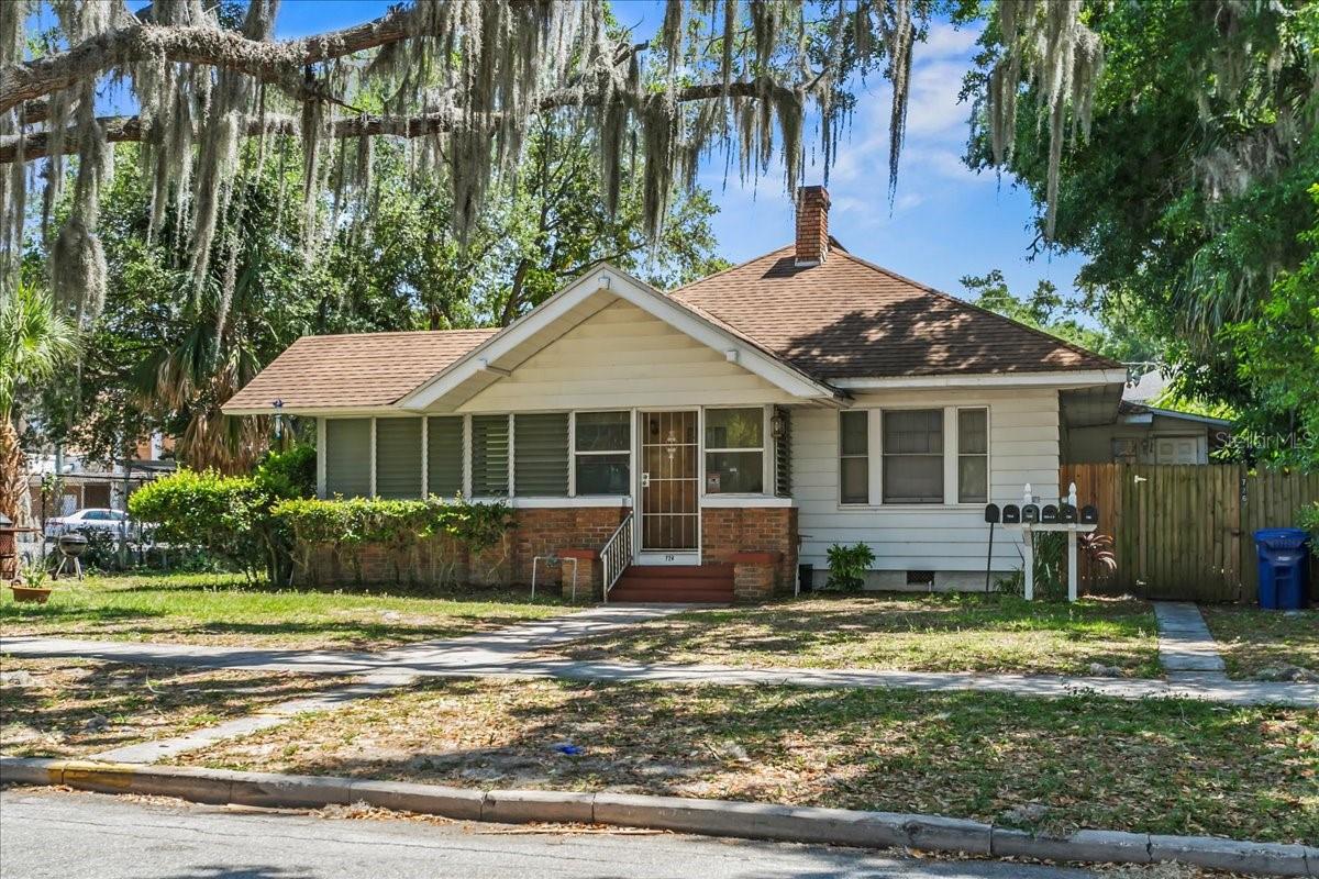 724 Central Avenue, FL