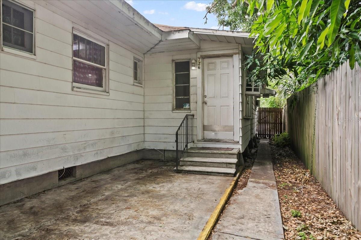 724 Central Avenue, FL