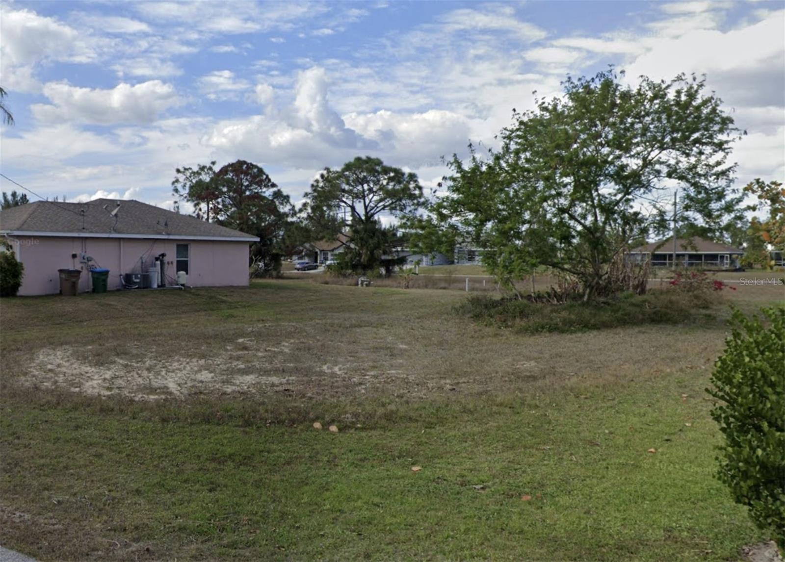 2215 Ne 34th Ln, FL