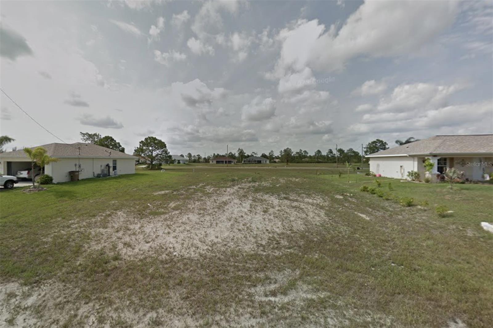 2215 Ne 34th Ln, FL