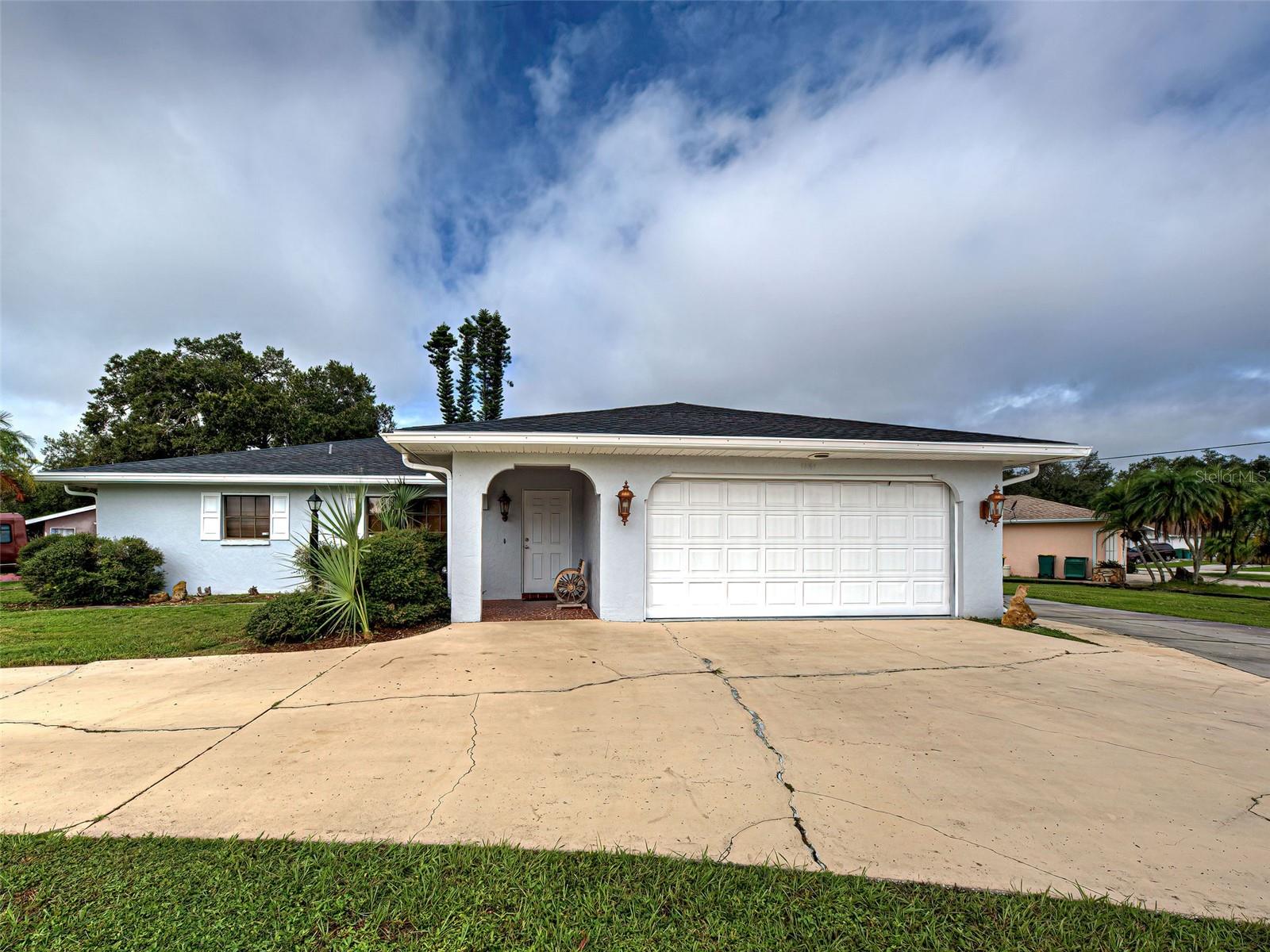 1181 Seacrest Dr Nw, FL
